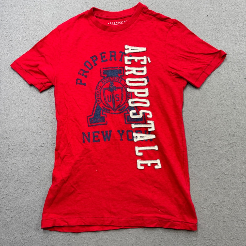 Aeropostale T-Shirt Men's Small Red Applique Logo Short Sleeve Preppy Streetwear